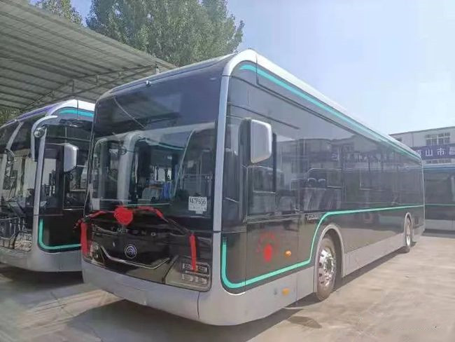 將更新200臺(tái)新能源公交車！(圖1)